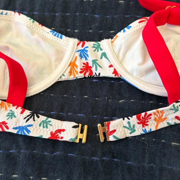 FISCH Dinzey/Chanzy Henri Coral Bikini Top and Bottom - Picture 5 of 12